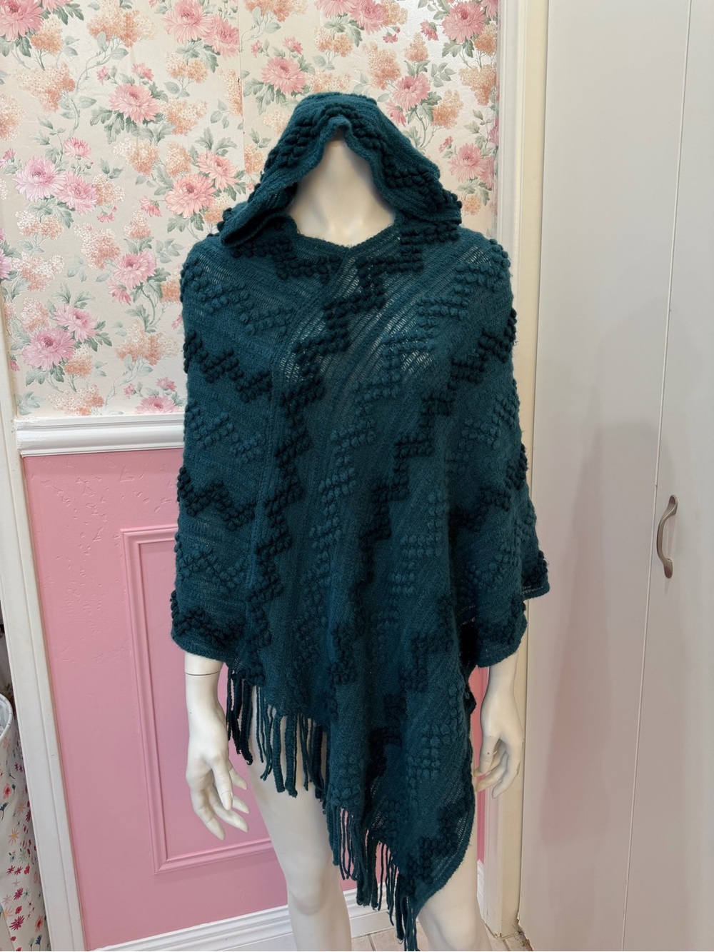Textured Hooded Fringe Poncho in Teal
